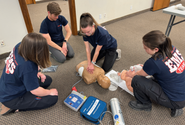 EMT-Online-Course-Photo