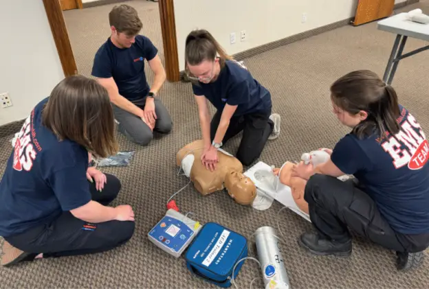 EMT-Online-Course-Photo